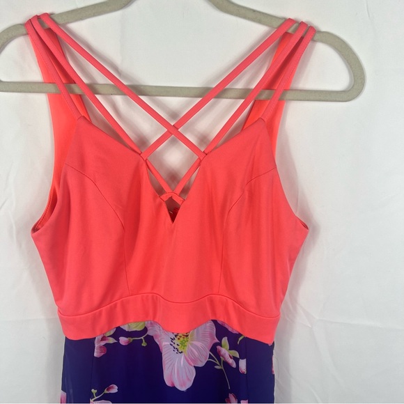 Vibrant Floral Maxi Dress - Picture 8 of 10